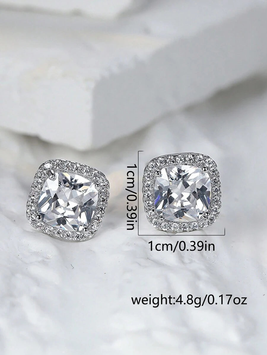 Pendientes cuadrados con diamantes