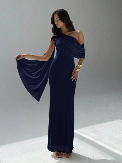 Vestido Elegante Corte Asimétrico