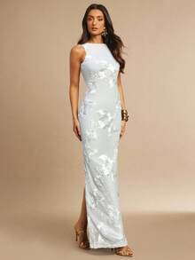 Vestido con bordado floral